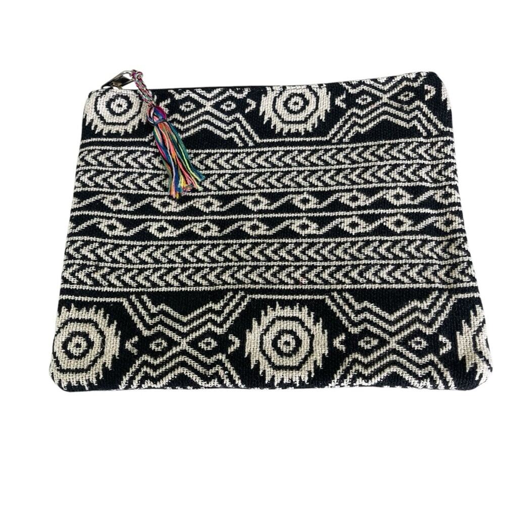 America & Beyond Zip Top Fabric Patterned Clutch Black and Tan - Picture 7 of 7